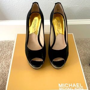 Michael Kors Adalia peep